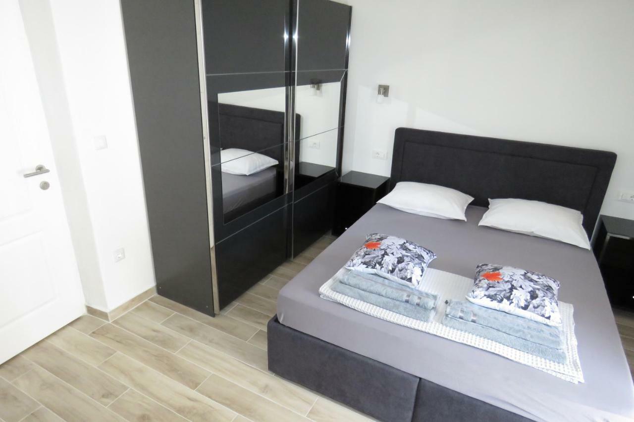 Lux Dalmatia I & R Hotel Makarska Exterior foto