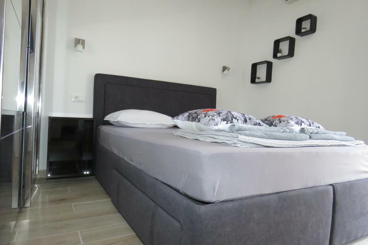 Lux Dalmatia I & R Hotel Makarska Exterior foto